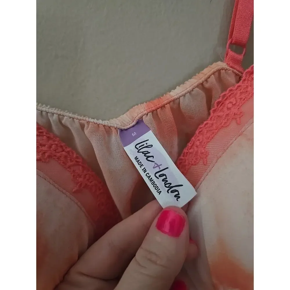 Lilac + London Pink‎ Floral Negligee V-Neck Babydoll Chemise Womans Size Medium